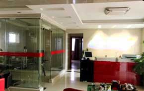 高白度，白板紙讓文字與圖案躍然紙上